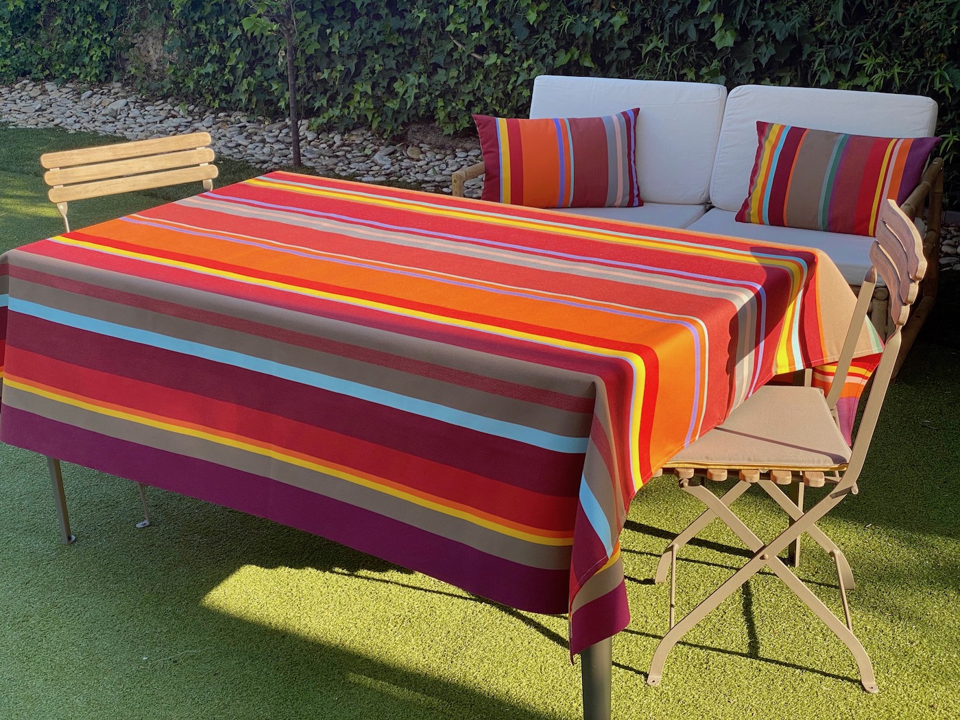 nappe-deperlante-rouge