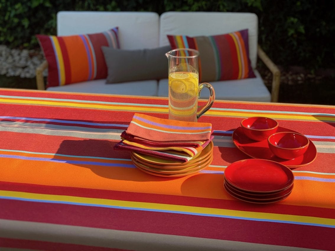 nappe_exterieur_rouge.jpeg