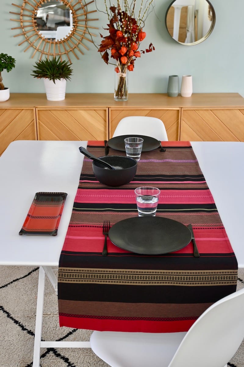 chemin-de-table-toiles-du-soleil-coton-rouge-tsar